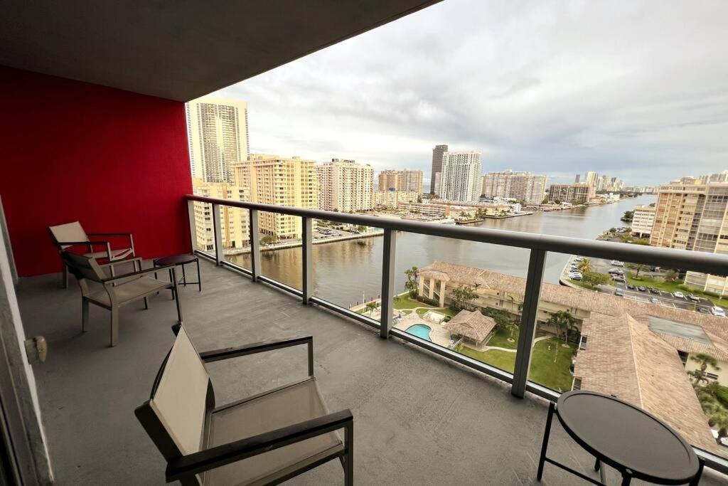 Beachwalk 1B 1B Incredible View Apartment 14 A Hallandale Beach Zewnętrze zdjęcie