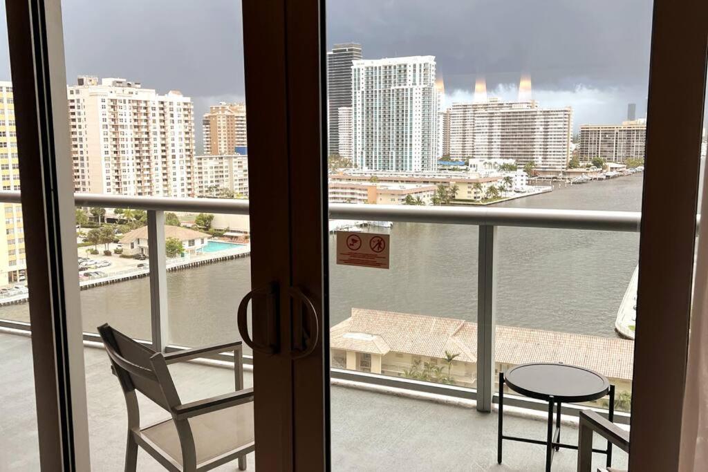 Beachwalk 1B 1B Incredible View Apartment 14 A Hallandale Beach Zewnętrze zdjęcie