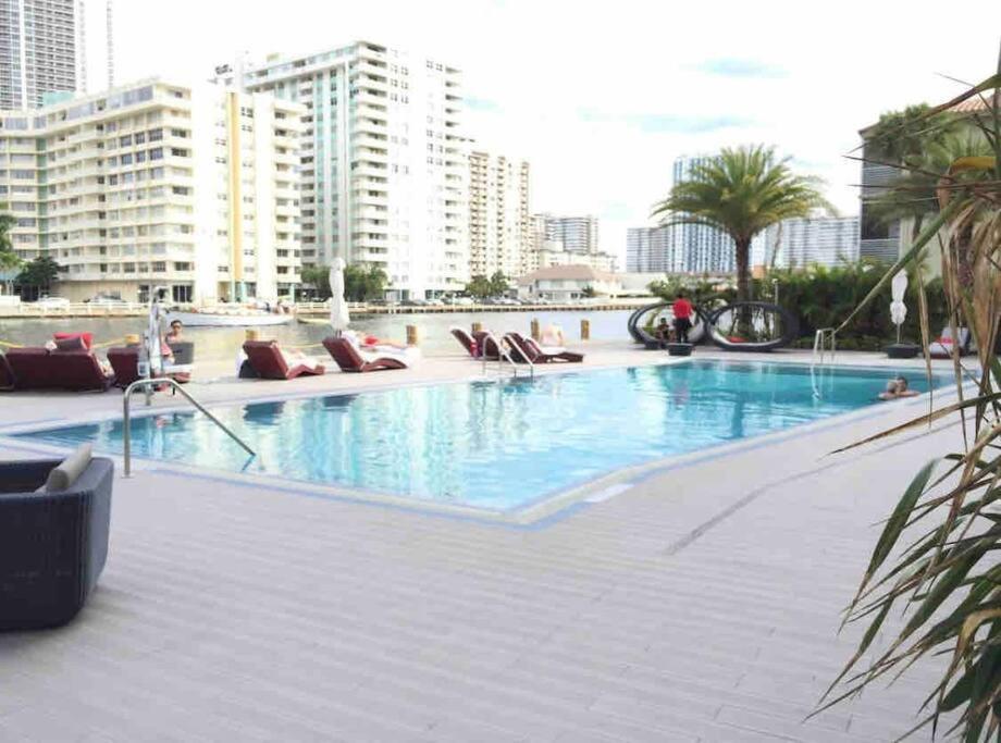Beachwalk 1B 1B Incredible View Apartment 14 A Hallandale Beach Zewnętrze zdjęcie